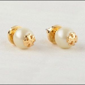 Tory Burch βEvieβ gold plated pearl earrings